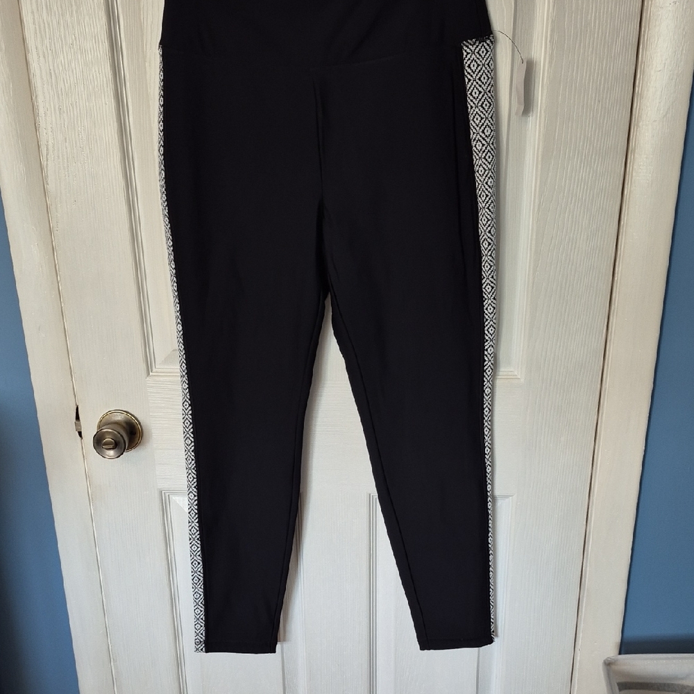 Talbots Black Leggings with Geometric Side Stripes